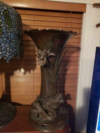 Important Antique Japanese Meiji Bronze Dragon & Lotus Vase - 22 