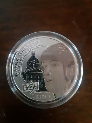 2017 Upper Deck Grandeur 1oz Frosted Silver Coin Wayne Gretzky 401/500