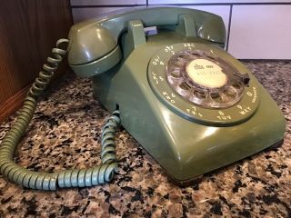 VINTAGE Western Electric BELL SYSTEM C/D 500 Avocado GREEN Rotary Desk Phone 3