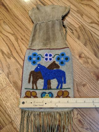 Antique Native American Great Lakes Pictorial Beaded Pipe Bag Circa 2