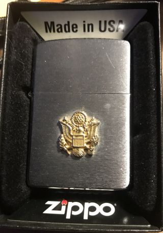 Vintage 1993 Zippo Lighter U.  S.  Army Raised Gold Military Eagle Crest 27 Yrs Old