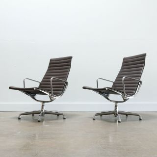 Mid - Century Modern Eames Aluminum Group Lounge Chairs By Herman Miller