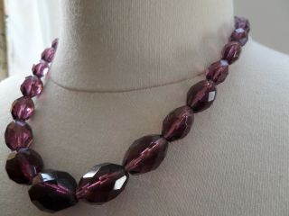 Vintage,  Graduated,  Purple Faceted Glass Bead Necklace - Art Deco - As Found.