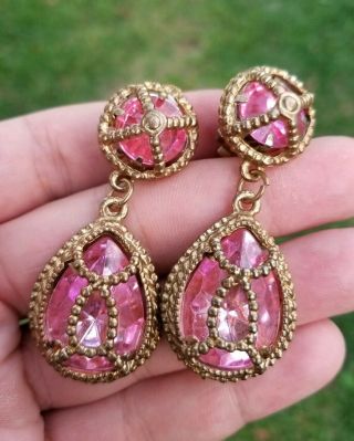 Awesome Vintage Costume Clip On Earrings Pink