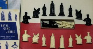 1947 Vintage Chess Set In Florentine Style By Kingsway