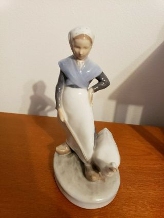 Vintage Royal Copenhagen Porcelain Girl With Goose Figurine Statue 528