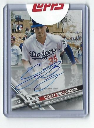 Cody Bellinger 2017 Topps Walmart Holiday Snowflake Rookie Card Autographed