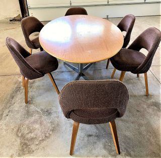 Set Of 6 Knoll® Saarinen Executive Armless Chairs,  With Wood Legs