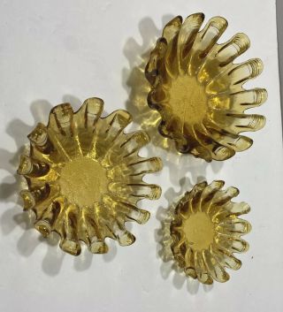 Vntg Mcm Set Of 3 Nesting Amber Art Glass Trinket Dishes \ashtrays Pinch Design