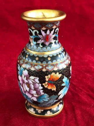 Fine Vintage Chinese Cloisonne & Enamel Vase.