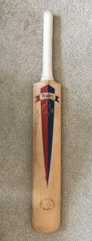 Vintage Readers The Cricket Company Signed Cricket Bat