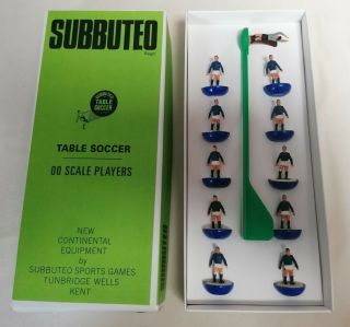 Subbuteo - Vintage Boxed Subbuteo Table Soccer 00 Scale Players X11 Players