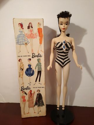 Vintage Brunette 3 Ponytail Barbie W/box