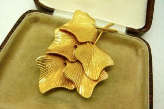 VINTAGE JEWELLERY SIGNED CORO GOLD TONE LEAF BROOCH PIN LOVELY 3