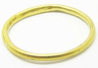 7th - 8th Century A.  D.  Rare Anglo Saxon Period Plain Gold Christian Wedding Ring