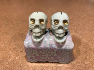 Vintage Porcelain Skull Nodder Salt & Pepper Shakers Set Japan