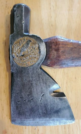 Antique Kelly Axe Mfg Co Black Raven Hatchet Hammer w/ Nail Pull - True Temper 2