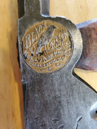Antique Kelly Axe Mfg Co Black Raven Hatchet Hammer w/ Nail Pull - True Temper 3