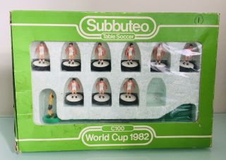 Vintage Subbuteo Table Football World Cup 1982 Wales Set C100 Team Soccer