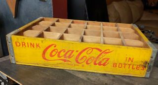 Coca - Cola Vintage Wooden 24 Bottle Crate Carrier Dated 1968