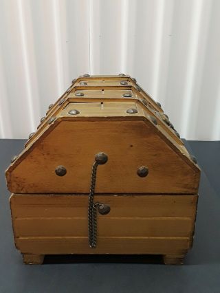 VINTAGE WOOD PIRATE CHEST.  WITH SKULL HEAD FIGURES.  NO - RESERVE. 2