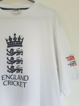 Vintage rare Mens ICC World Twenty20 England 09 Cricket white T Shirt top,  XL 3