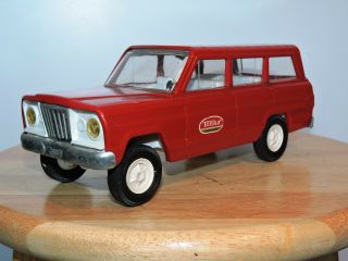 Vintage 70s Tonka Jeep Wagoneer Red Pressed Steel Toy Truck