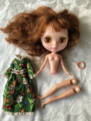 Kenner Blythe 1972 Vintage Redhead Color Changing Big Eye Doll Love N Lace Dress