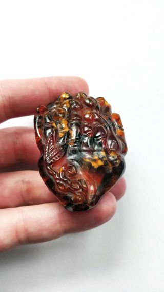 Antique Chinese Carved Amber Buddha 