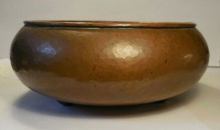 Antique Roycroft Heavy Hammered Copper Tri - Footed Bowl - Rolled Rim - Circa 1916