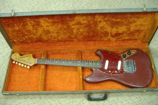 Vintage 1966 Fender Mustang Guitar refin w/original parts,  silver case old NR 2