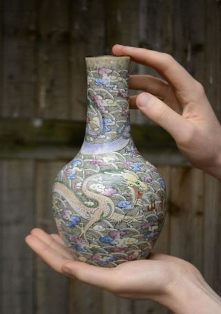 Fine Antique Chinese 19th Century Famille Rose Decorated Dragon Bottle Vase 3