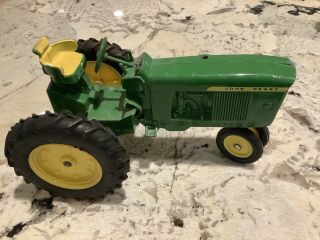 John Deere Ertl Vintage Farm Toy Tractor 3020 4020 Narrow Front End 1/16.