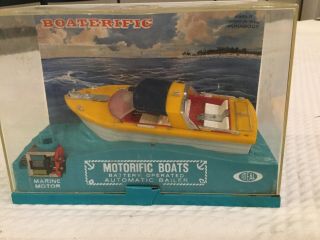Vintage 1967 Ideal Boaterific Motorific Whirl - A - Way Runabout 4365 - 3