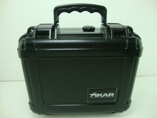 Xikar 36 Ct Cigar Travel Carry Case: Humidifier,  Watertight,  M 5000