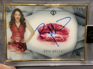 2019 Topps Wwe Transcendent Brie Bella Kiss Auto 1/5 Rare