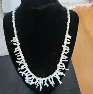 Vintage White Branch Coral 20 " Necklace,  Barrel Clasp