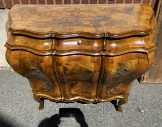 Fine Antique Italian Inlaid Olivewood Walnut Bombe Commode Dresser Chest