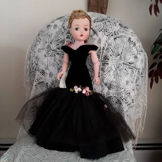 Madame Alexander 1956 Rare Cissy In Black Formal Gown