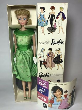 Vintage Barbie Japanese Exclusive Dressed Box Doll In Modern Art 16252