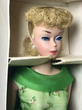 Vintage Barbie Japanese Exclusive Dressed Box Doll In Modern Art 16252 3