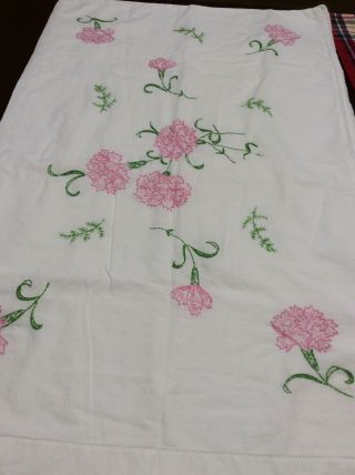 Set Of 2 Vtg Embroidered Cotton Floral Pillow Cases 31” By 18” Pink Flowers