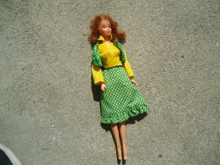 Vintage 1970’s Mattel Barbie Twist N Turn Doll 1966 W/ Green & Yelow Outfit