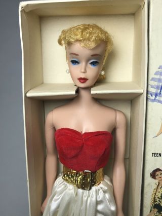 Vintage Barbie Japanese Exclusive Dressed Box Doll In Silken Flame Number 977 3