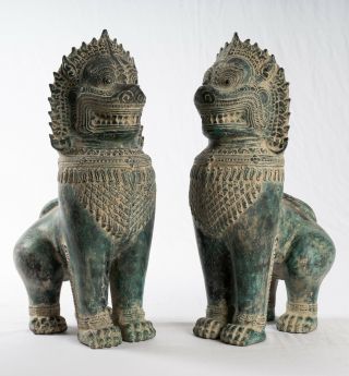 Antique Khmer Style Bronze Temple Guardians Or Lions (pair) - 40cm/16 "