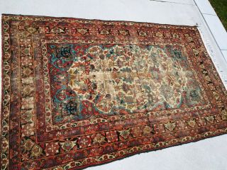 Persian Art Exhibition Fine Antique Worn Lavar Rug