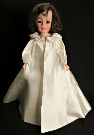 Vintage Jacqueline Kennedy 21 " Doll By Madam Alexander - 1961 - 4 Outfits