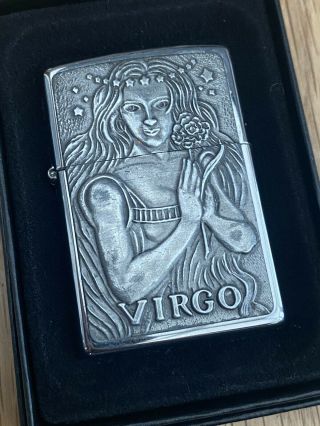 Zippo Barret Smythe Zodiac,  Virgo