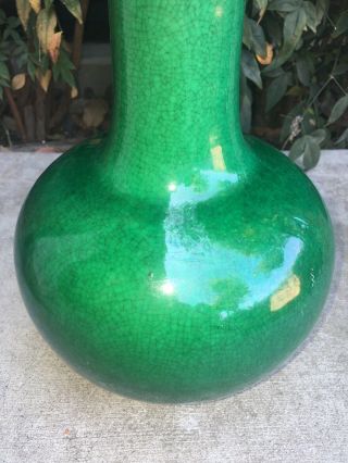VINTAGE Chinese Apple Green Crackle Glaze Porcelain Vase 12” Tall 3