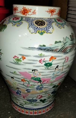 Very Large Antique Chinese Porcelain Famille Rose Vase With Lid 25 